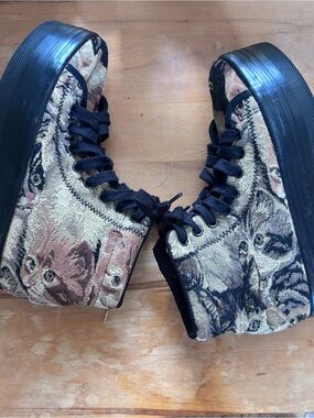Jeffrey Campbell Cat Tapestry Platform Sneakers in Black and Tan